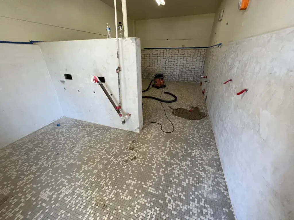 School Bathroom Floor & Wall Coatings — photo 6