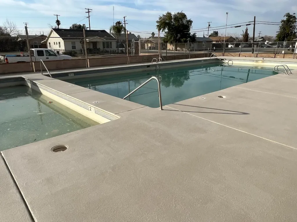 School Swimming Pool Deck Coating — photo 10